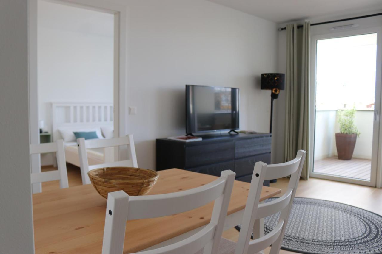 Vienna Sunny Side Up Apartments Bagian luar foto