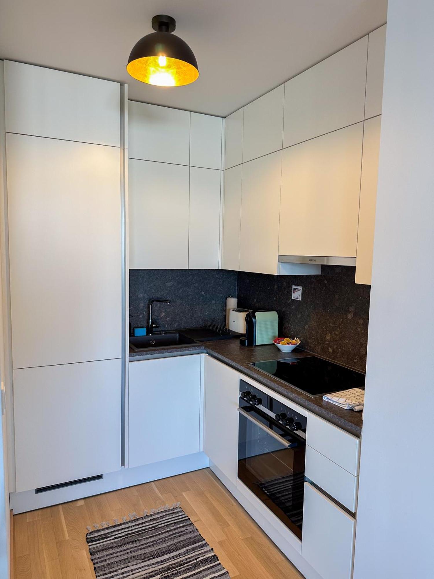 Vienna Sunny Side Up Apartments Bagian luar foto