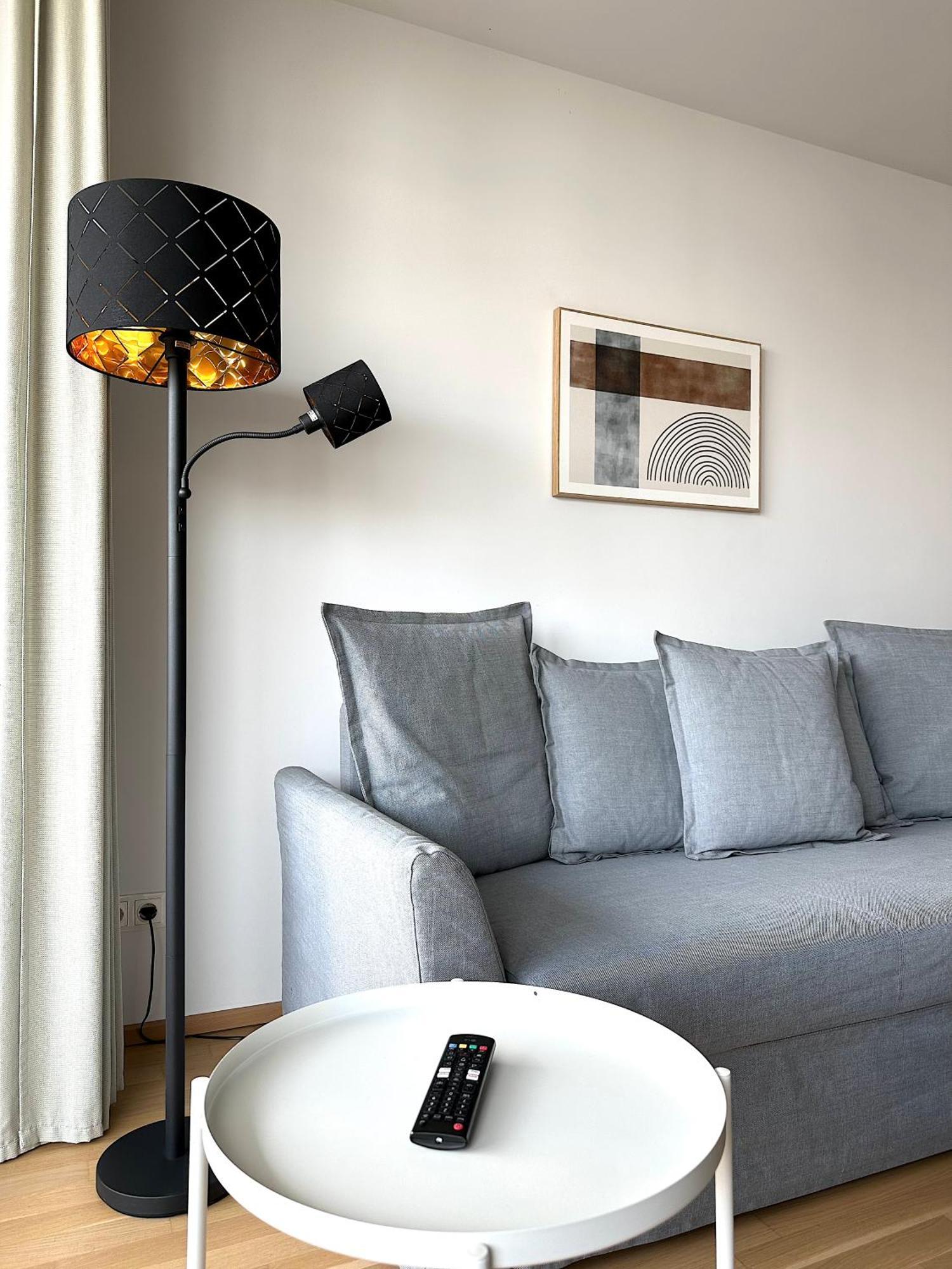 Vienna Sunny Side Up Apartments Bagian luar foto