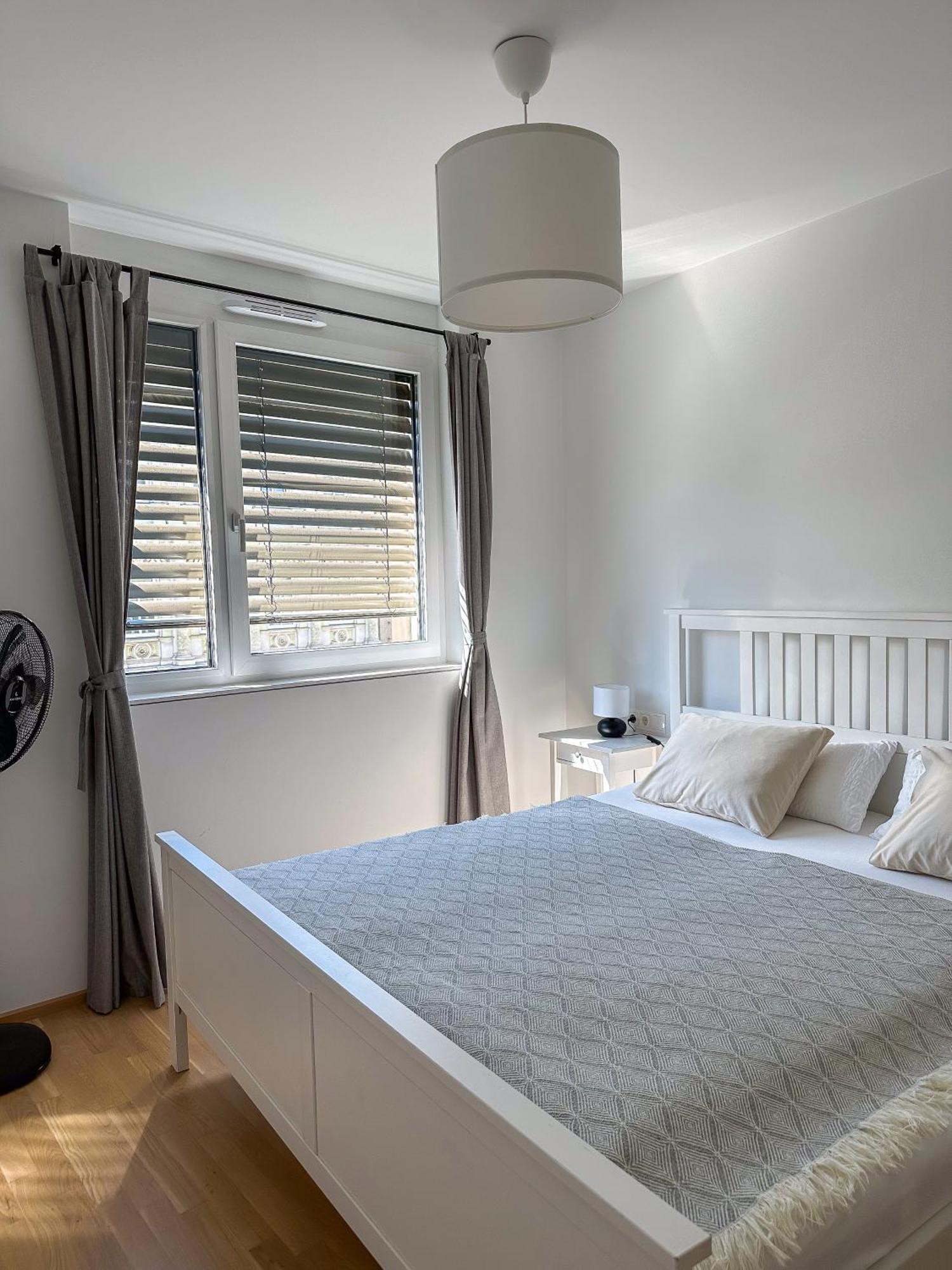 Vienna Sunny Side Up Apartments Bagian luar foto