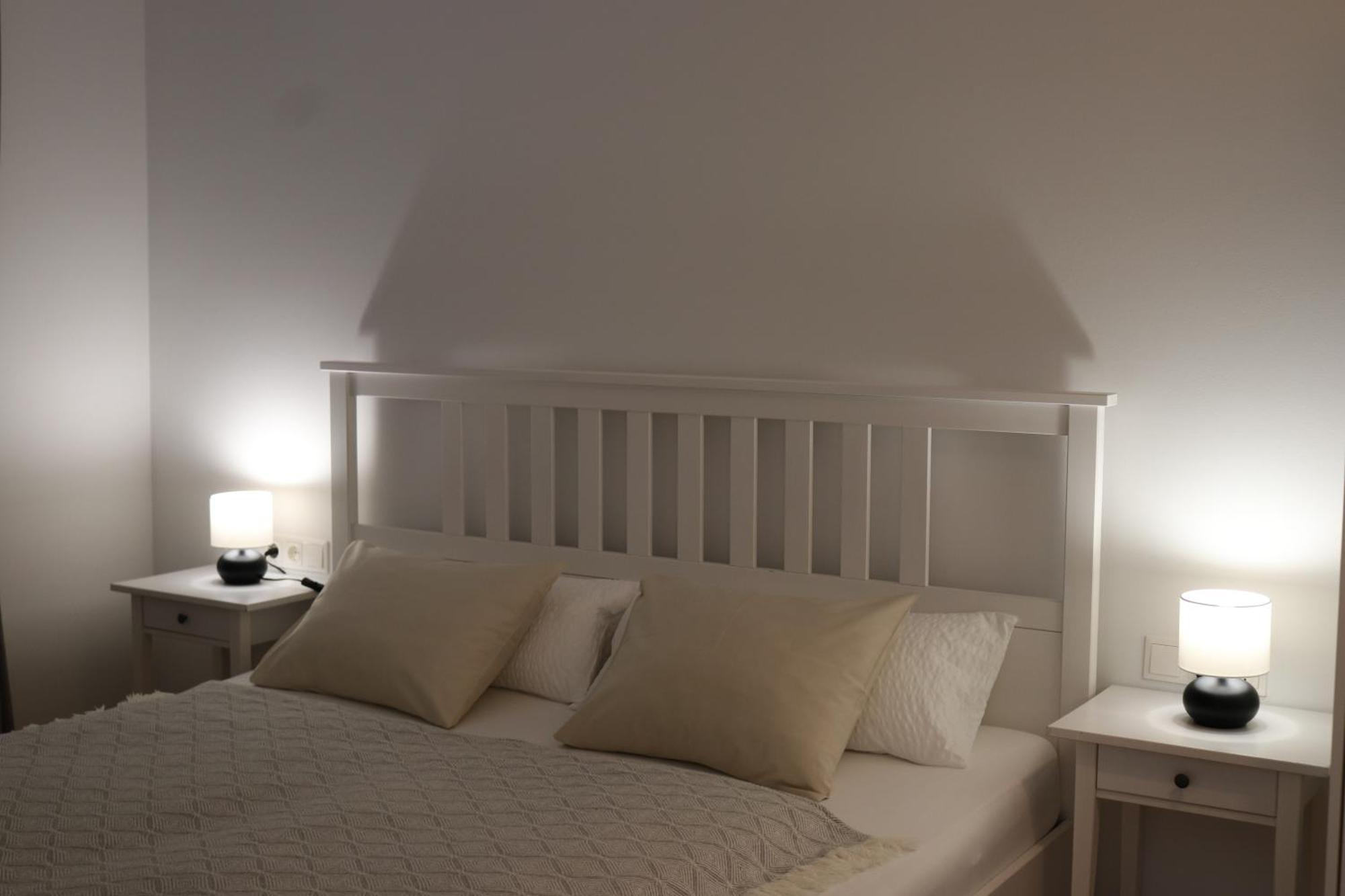 Vienna Sunny Side Up Apartments Bagian luar foto